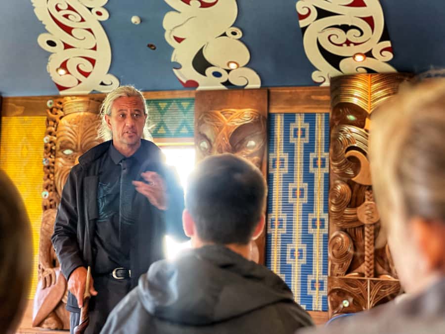 Waiheke Island: Maori Cultural Tour + Lunch + Wine - Sacred sites, ancestral pō, and island scenery