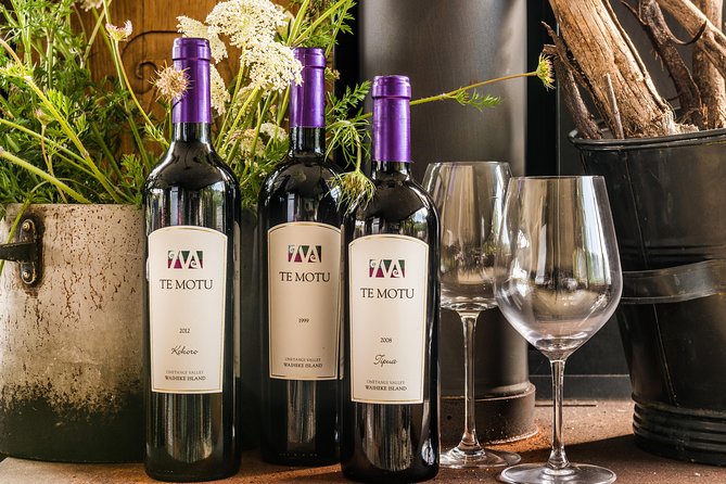 Waiheke island Wine Tours - PREMIUM wine tasting MAX 11 clients ! - Lunch in Oneroa around 2pm