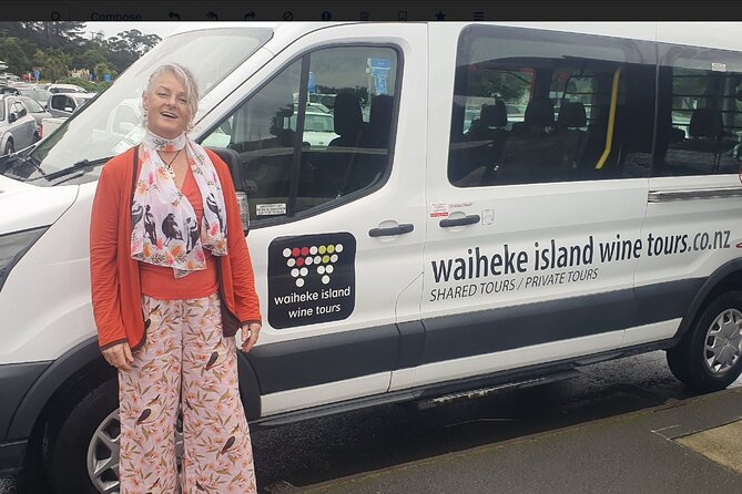 Waiheke island Wine Tours - PREMIUM wine tasting MAX 11 clients ! - The scenic drive comes before the wine
