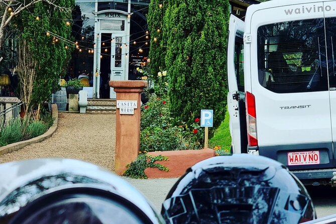 WAIHEKE ZEITGEIST Small Groups Ultra Boutique Off Grid Wine Tours - Starting at Matiatia and getting your bearings in Oneroa