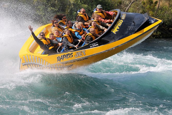 Waikato River Jet Boat Ride from Taupo - What happens during the 35-minute ride