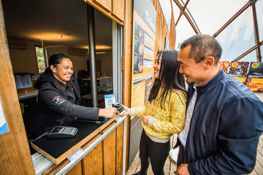 Waitomo: Glowworm Caves Guided Tour by Boat - The guide makes the difference