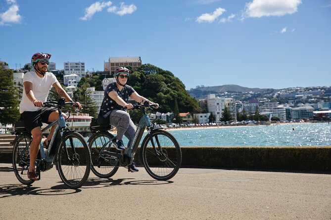 Walking Food Odyssey Wellington - The tastings: from scones to savory food