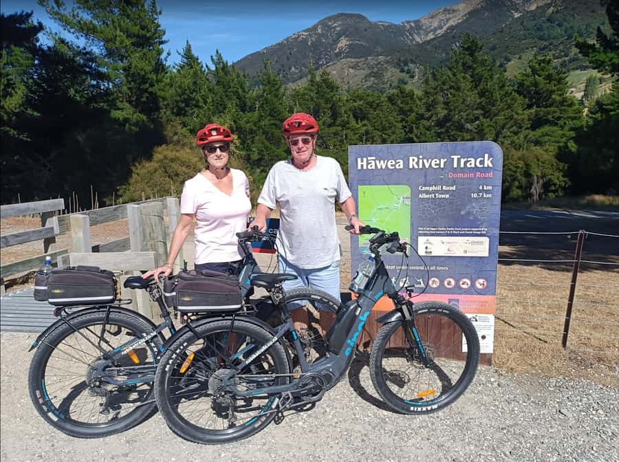 Wānaka And Hāwea: Trail Ride on Bike or E-Bike - Is it really family-friendly?