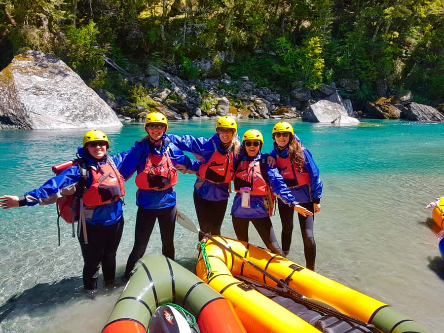 Wanaka: Full-Day Guided Packrafting Tour with Lunch - From Wanaka to the Matukituki Valley