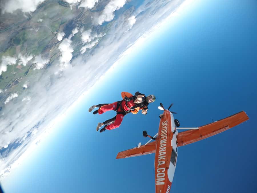 Wanaka: Tandem Skydive Experience - Why Wanaka is a fine place for a first skydive