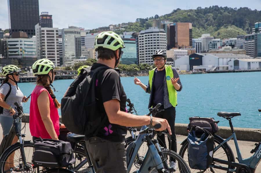 Wellington: Guided Sightseeing Tour by Electric Bike - Learning the bike before the city ride