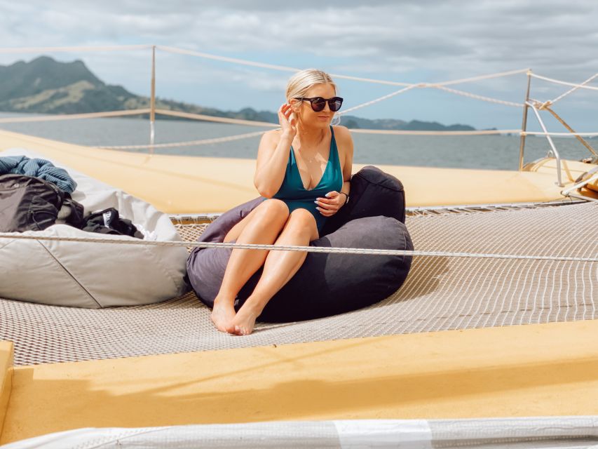 Whitianga: Sailing Trip to Cathedral Cove - The Cathedral Cove passage and photo time