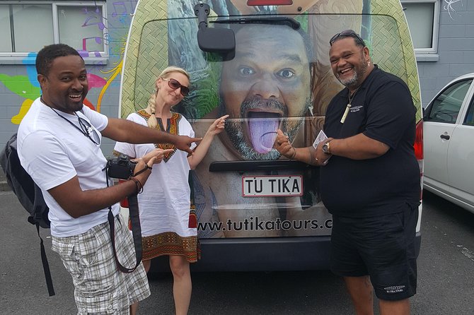 Your Kiwi Cultural Connection with Tu Tika Tours - Starting with a whakatau at Tarewa Park