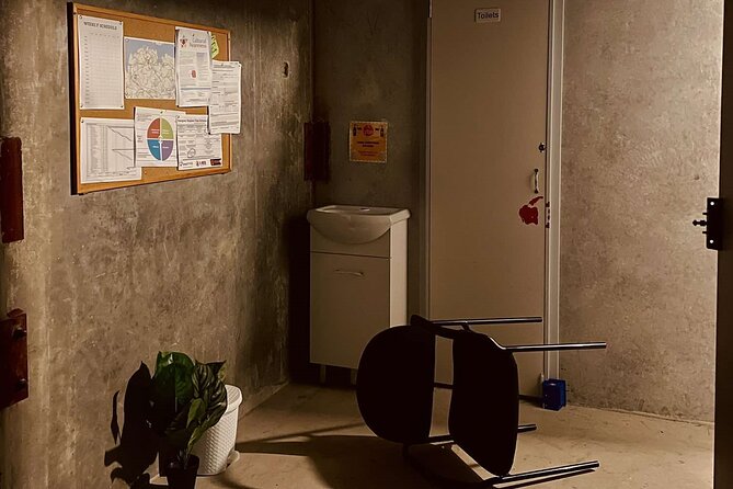 Zombie Bite Escape Room Experiences - Arrive early for the briefing at Stanmore Bay